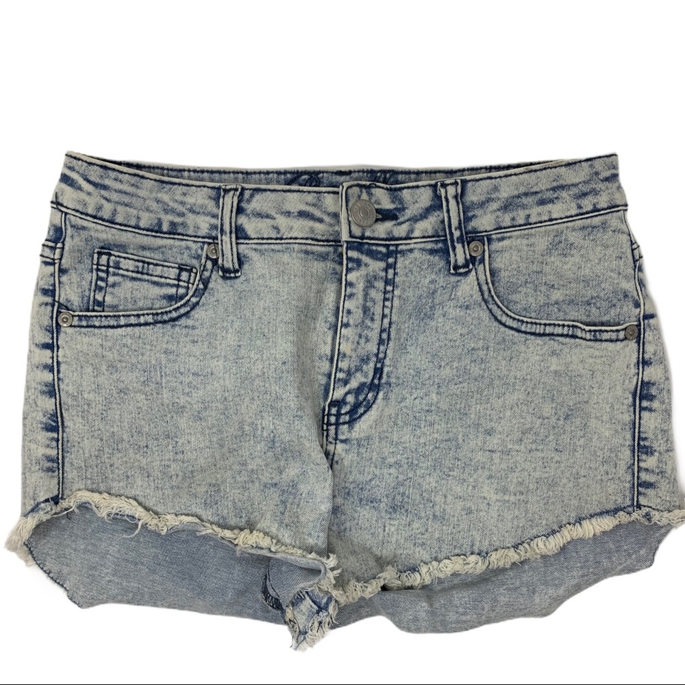 Delia's super washed cutoff denim jeans‎ size 3/4